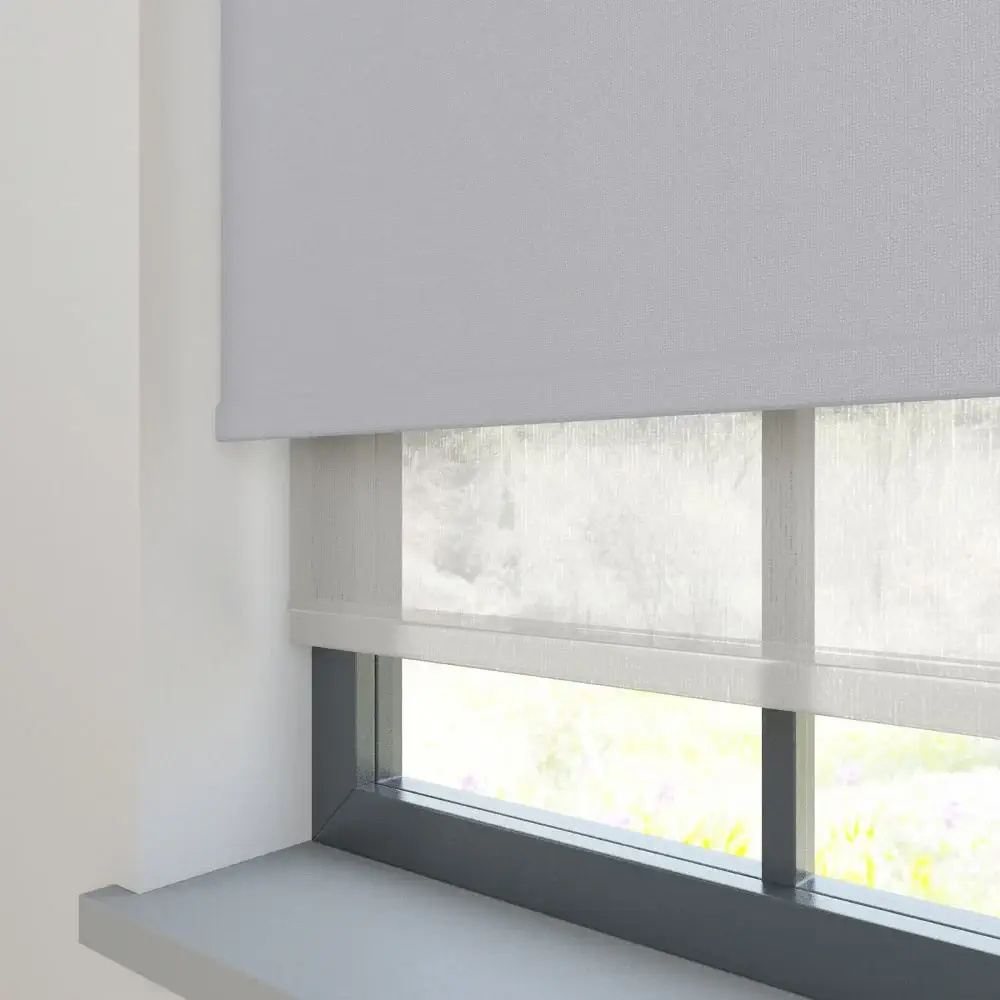 Cómo realiazamos la limpieza de Cortinas Roller Black out