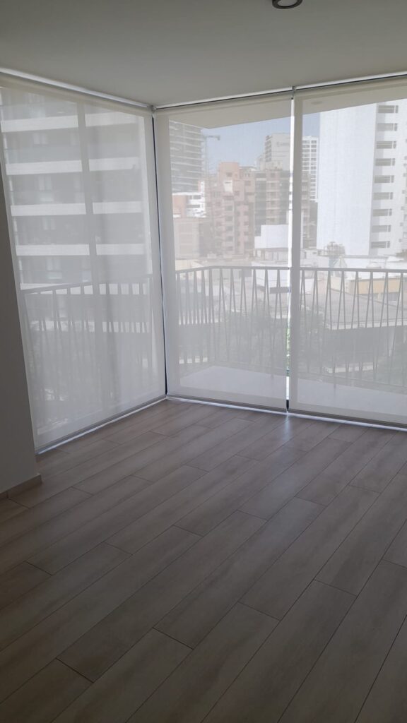 Cómo Funciona el Servicio de Lavado de Cortinas Roller a Domicilio en el distrito de SAN BORJA